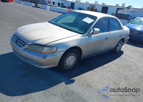 2001 Honda Accord 2.3 Lx from USA, damaged, VIN JHMCG66571C008822